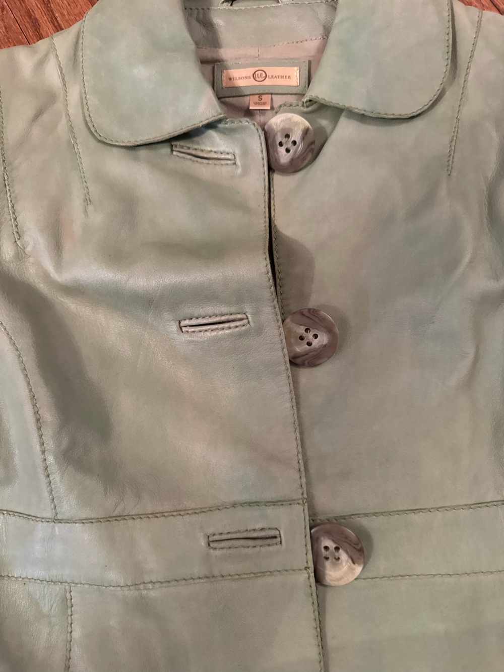 Vintage Wilsons Leather Women's Light Green Button-Front Leather Jacket - Picture 3 of 7